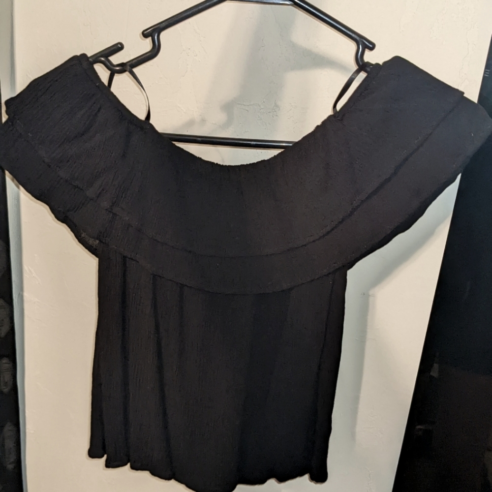 Off the Shoulder Ruffle Top